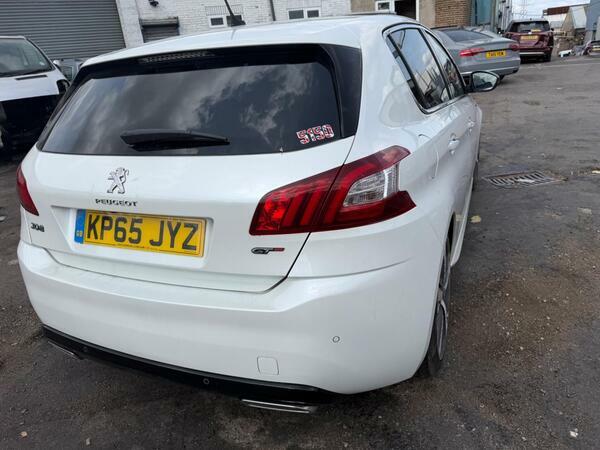 Peugeot 308 2.0 Bluehdi Gt Euro 6 Ss White #6