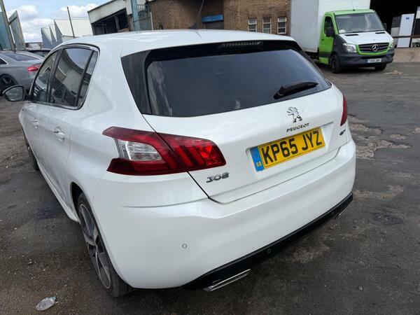Peugeot 308 2.0 Bluehdi Gt Euro 6 Ss White #5
