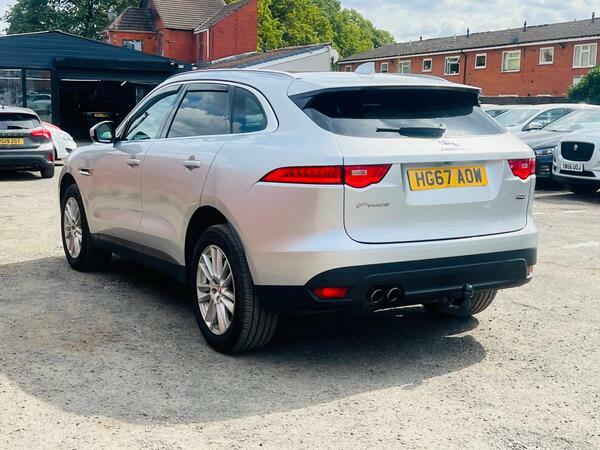 Jaguar F-Pace 2.0 D180 Portfolio Awd Euro 6 Ss HG67AOW Silver #3