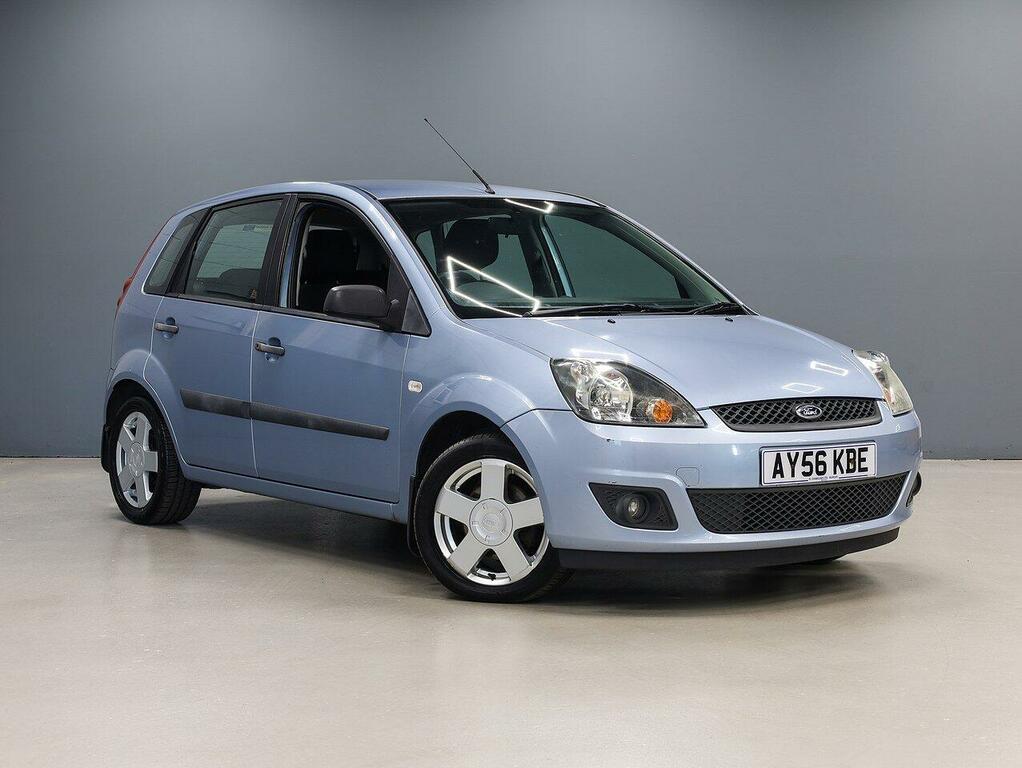 Ford Fiesta 1.25 Style Hatchback 142 G Km 7 Blue #2