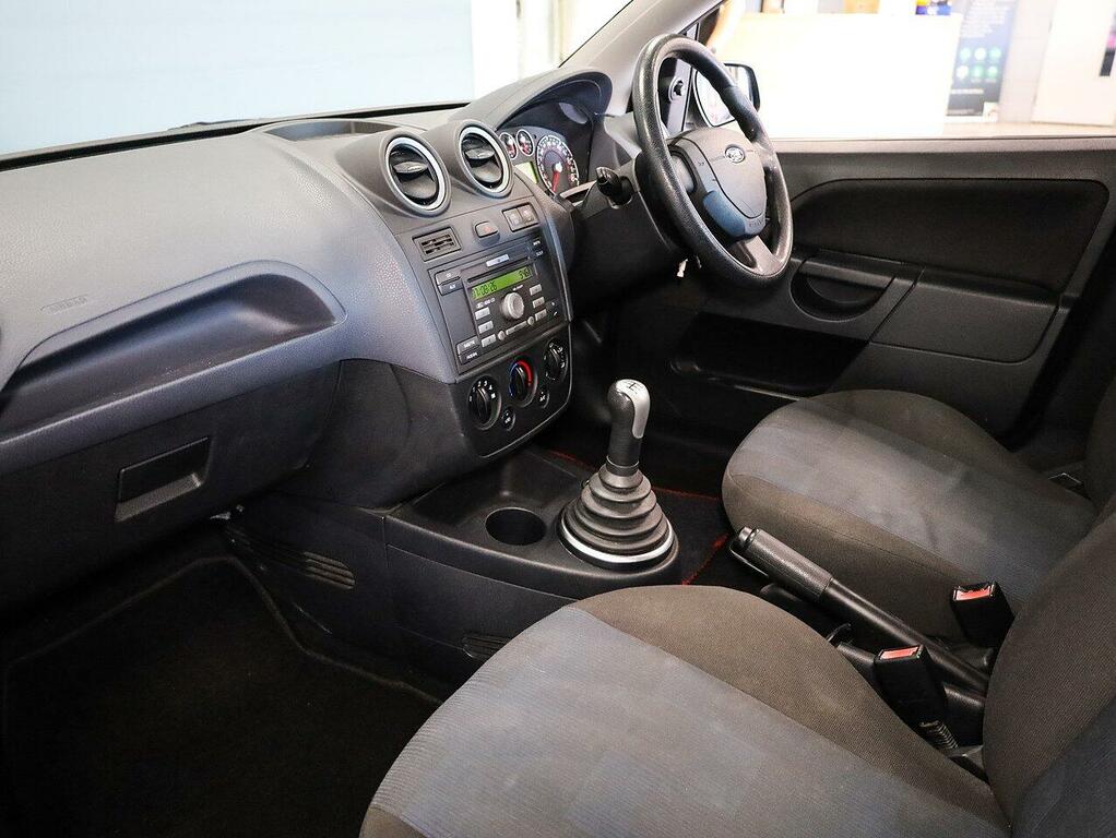 Ford Fiesta 1.25 Style Hatchback 142 G Km 7 Blue #11