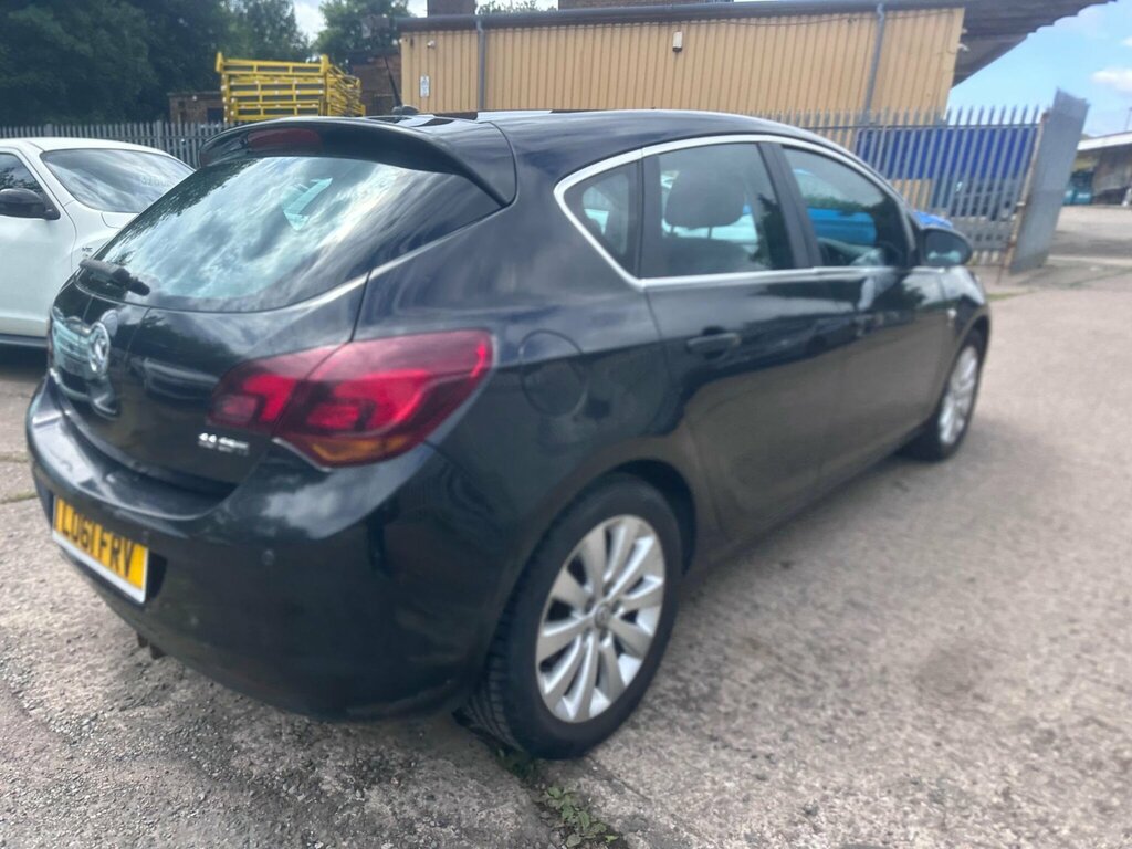 Vauxhall Astra 2.0 Cdti Se Sports Tourer Euro 5 Silver #4