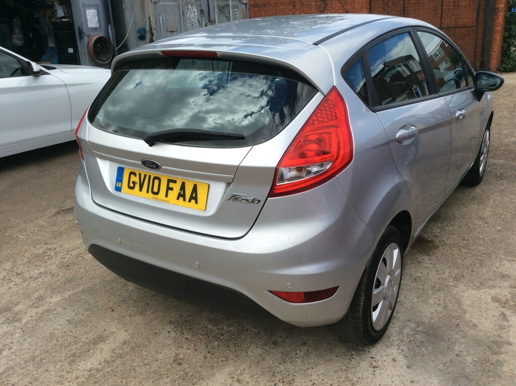 Ford Fiesta 1.2 Zetec 81 Bhp - Free Delivery Black #3
