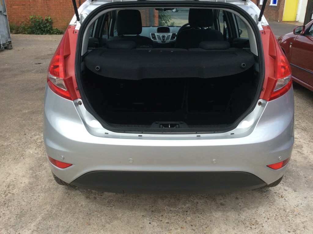 Ford Fiesta 1.2 Zetec 81 Bhp - Free Delivery Black #13