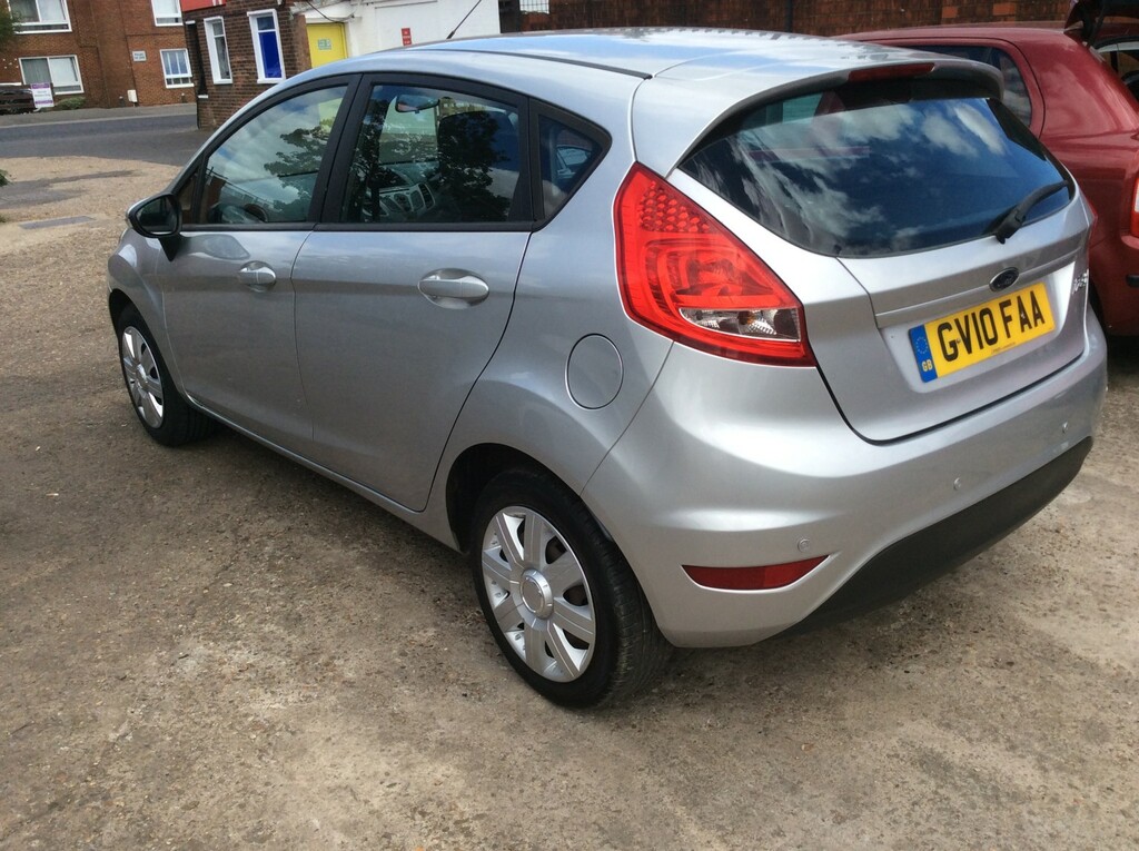 Ford Fiesta 1.2 Zetec 81 Bhp - Free Delivery Black #4