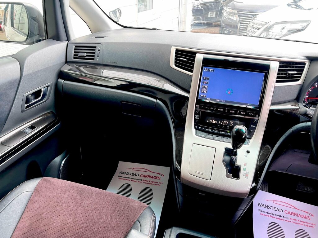 Toyota Alphard 2.4 Seaterulez Free Black #19