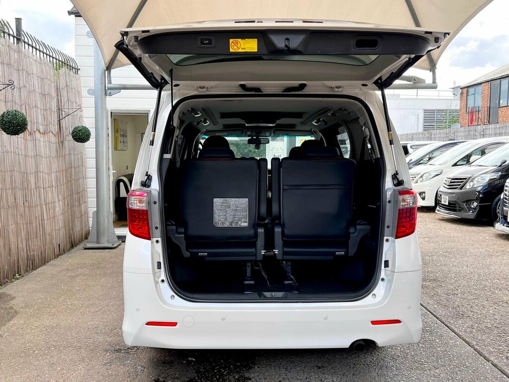 Toyota Alphard 2.4 Seaterulez Free Black #10