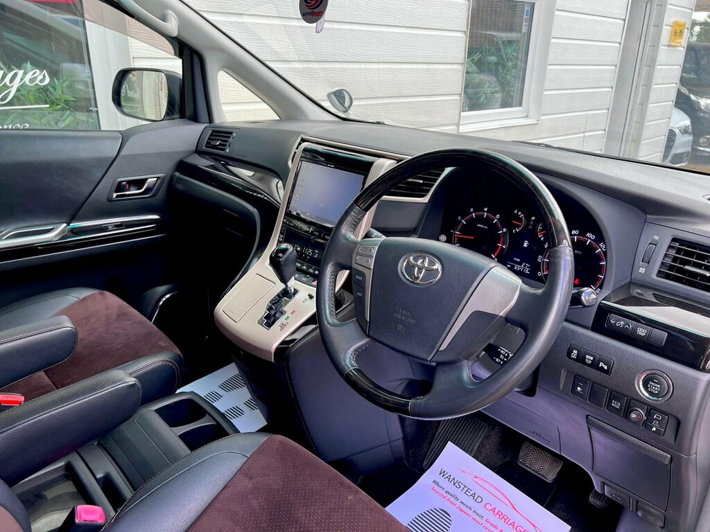 Toyota Alphard 2.4 Seaterulez Free Black #12