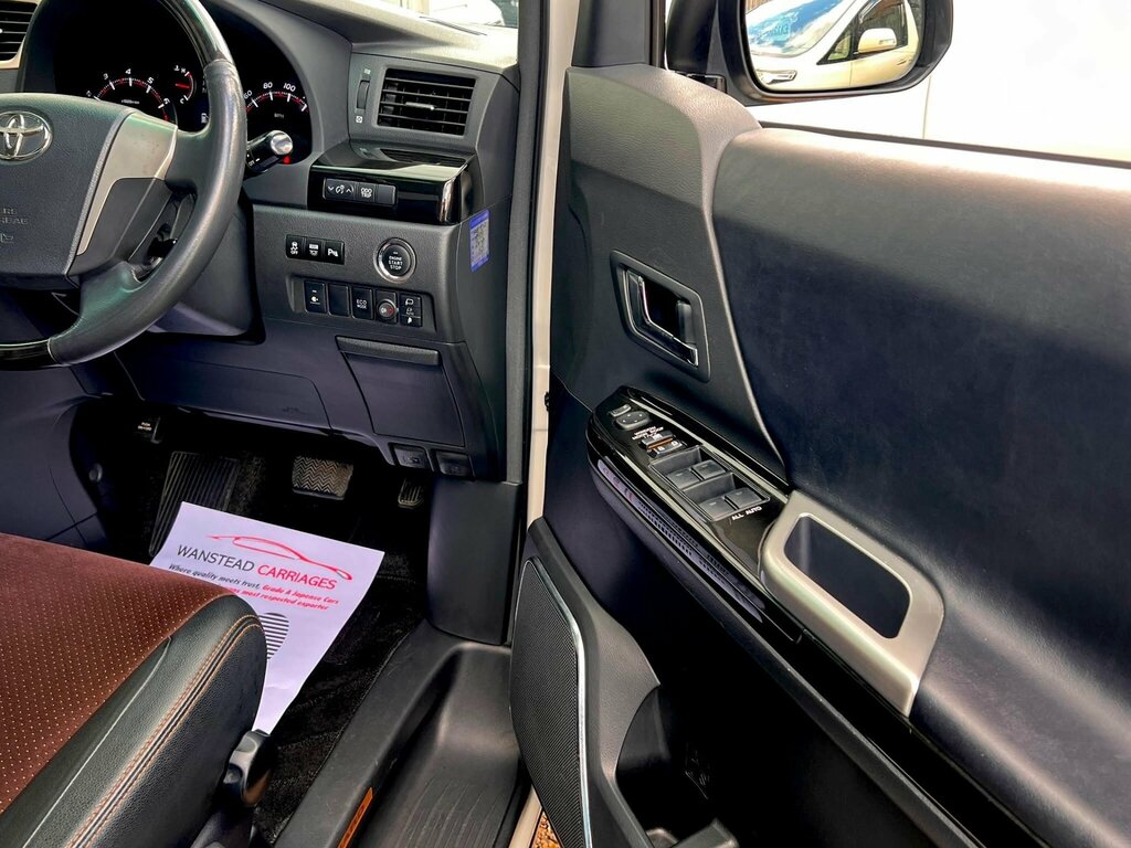 Toyota Alphard 2.4 Seaterulez Free Black #17