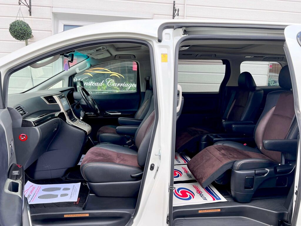 Toyota Alphard 2.4 Seaterulez Free Black #24