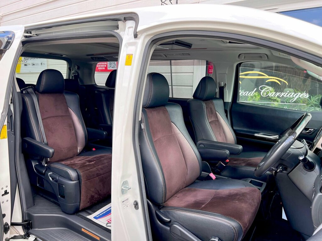 Toyota Alphard 2.4 Seaterulez Free Black #13