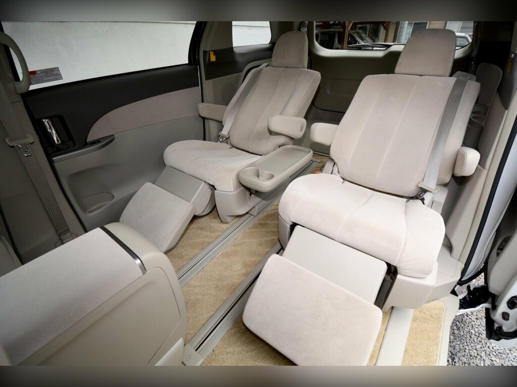 Toyota Estima 2.4 Hybrid X Grade 4Wd E Four White #3