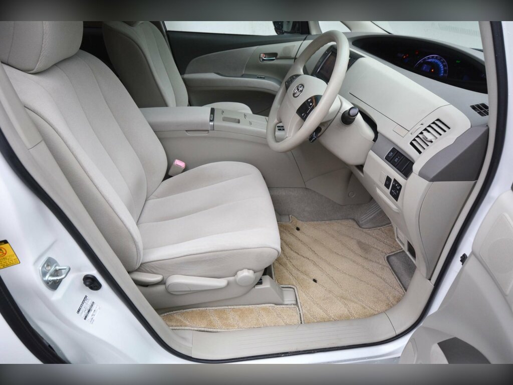 Toyota Estima Aeras 2.4 Vvti 7 Seater White #20