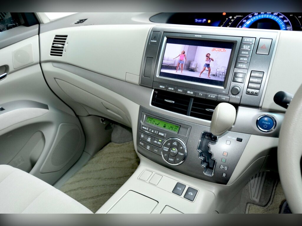 Toyota Estima Aeras 2.4 Vvti 7 Seater White #47