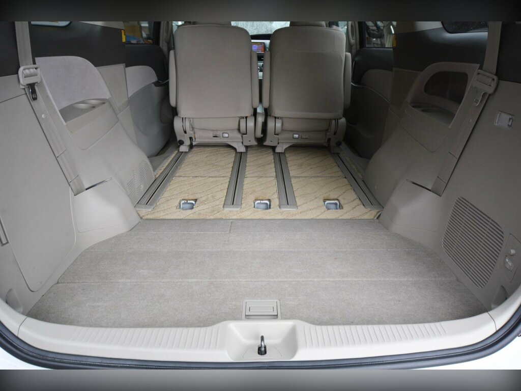 Toyota Estima Aeras 2.4 Vvti 7 Seater White #40