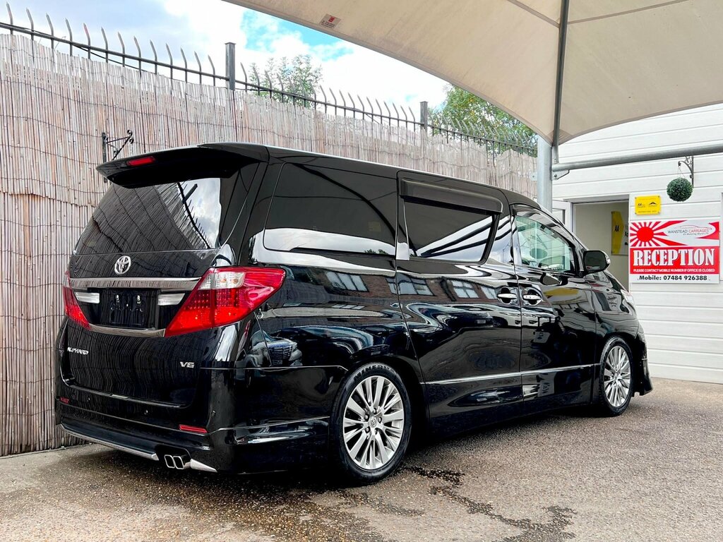 Toyota Alphard 2.4 201362 8 Seats Mpv Fre White #10