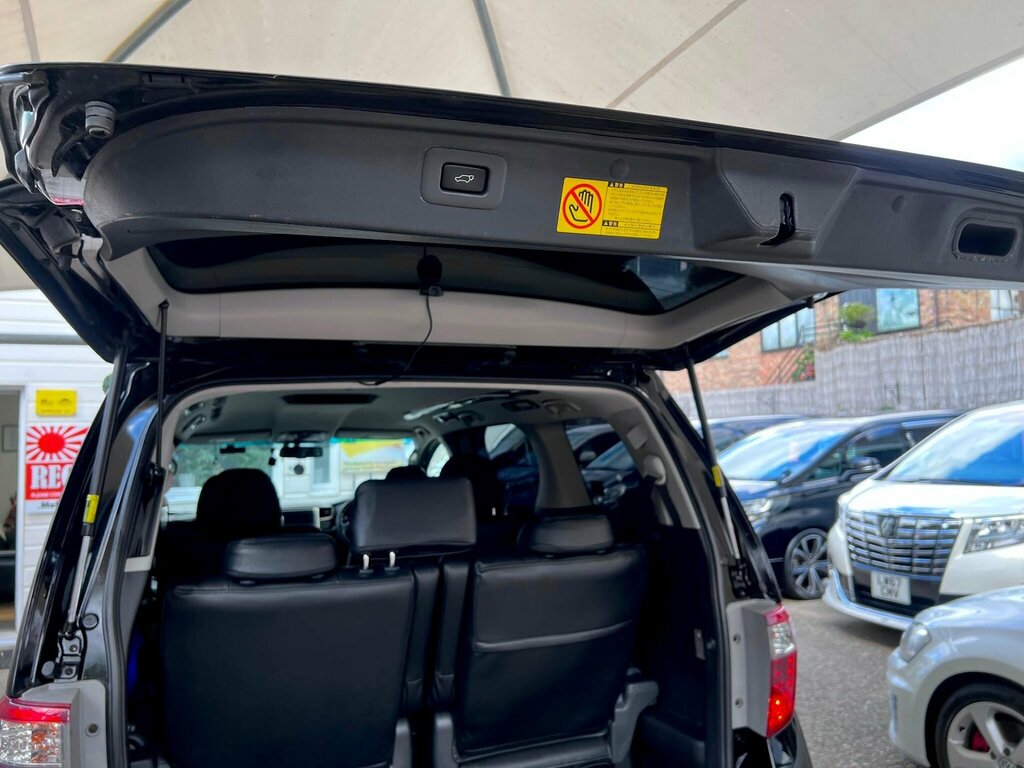 Toyota Alphard 2.4 201362 8 Seats Mpv Fre White #13