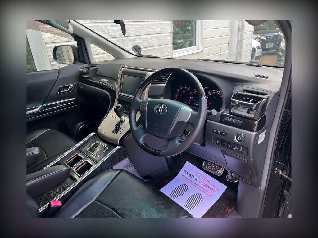 Toyota Alphard 2.4 201362 8 Seats Mpv Fre White #23