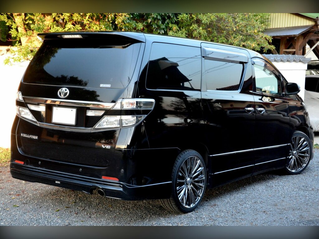 Toyota Vellfire 3.5 Z 4Wd-eight Seater- Modellista Black #6