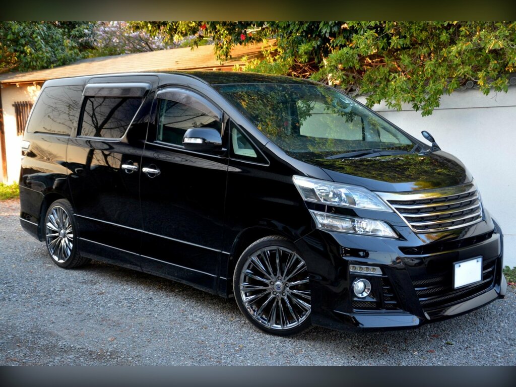 Toyota Vellfire 3.5 Z 4Wd-eight Seater- Modellista Black #4