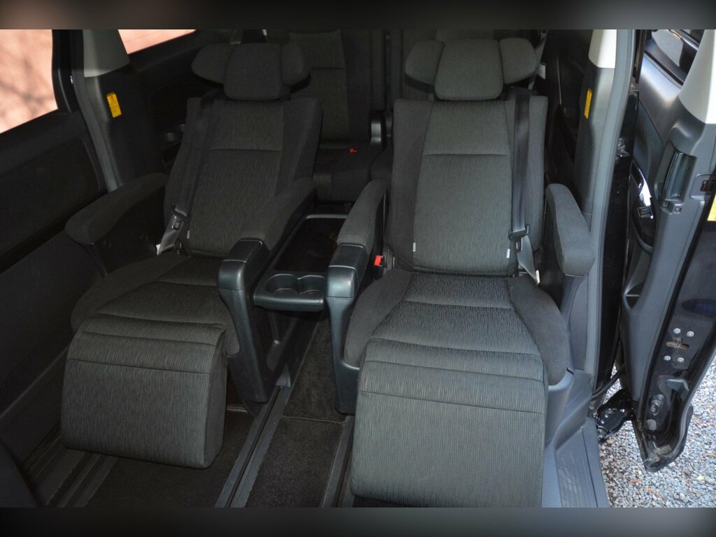 Toyota Vellfire 3.5 Z 4Wd-eight Seater- Modellista Black #36