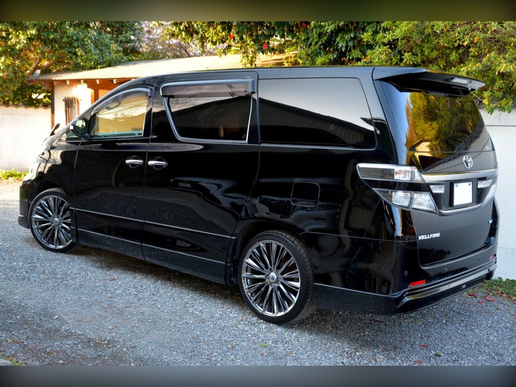 Toyota Vellfire 3.5 Z 4Wd-eight Seater- Modellista Black #15