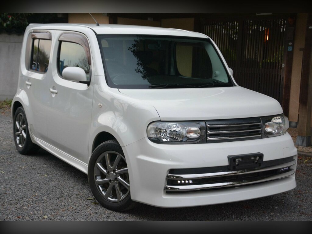 Nissan Cube Hatchback Cube 16V 200352 Beige #1