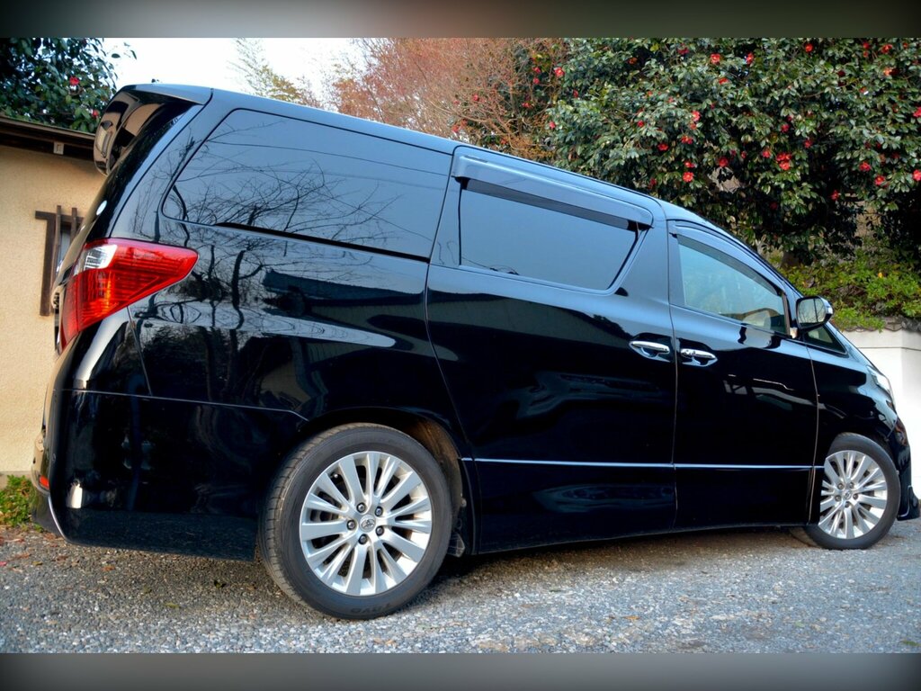 Toyota Alphard 2013 Alphard Vellfire 2.4 White #9