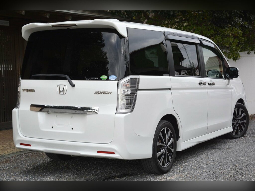 Honda StepWagon 2.0 Spada Cool Sprit - Half Leather White #6