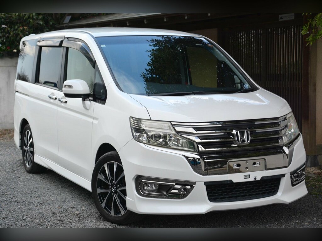 Honda StepWagon 2.0 Spada Cool Sprit - Half Leather White #4