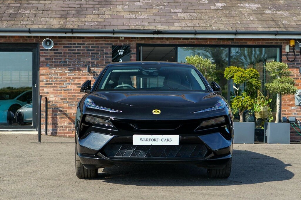 Lotus Eletre 450Kw 600 Sport Se 112Kwh Estate SG75AXZ Black #2
