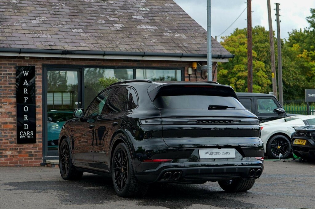 Porsche Cayenne Suv 3.0 V6 E-hybrid 25.9Kwh Black Edition Tiptroni Black #6
