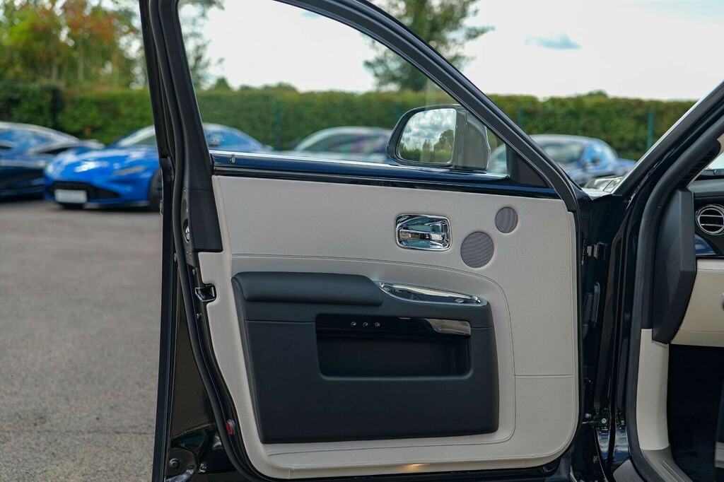 Rolls-Royce Ghost V12 Swb Black #39