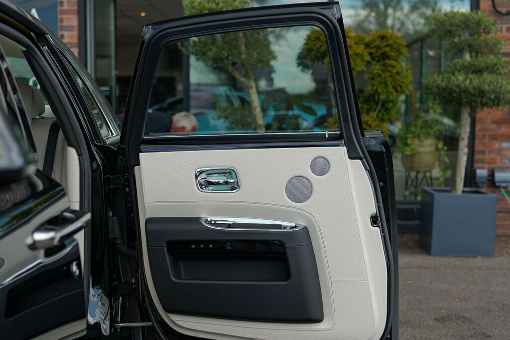 Rolls-Royce Ghost V12 Swb Black #41