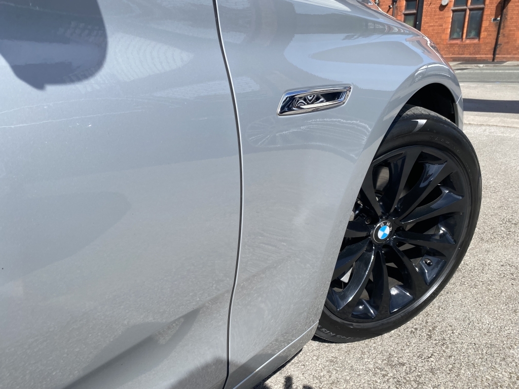 BMW 5 Series Gran Turismo 2L M Sport White #17