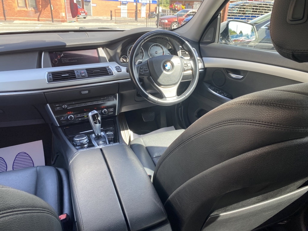 BMW 5 Series Gran Turismo 2L M Sport White #10