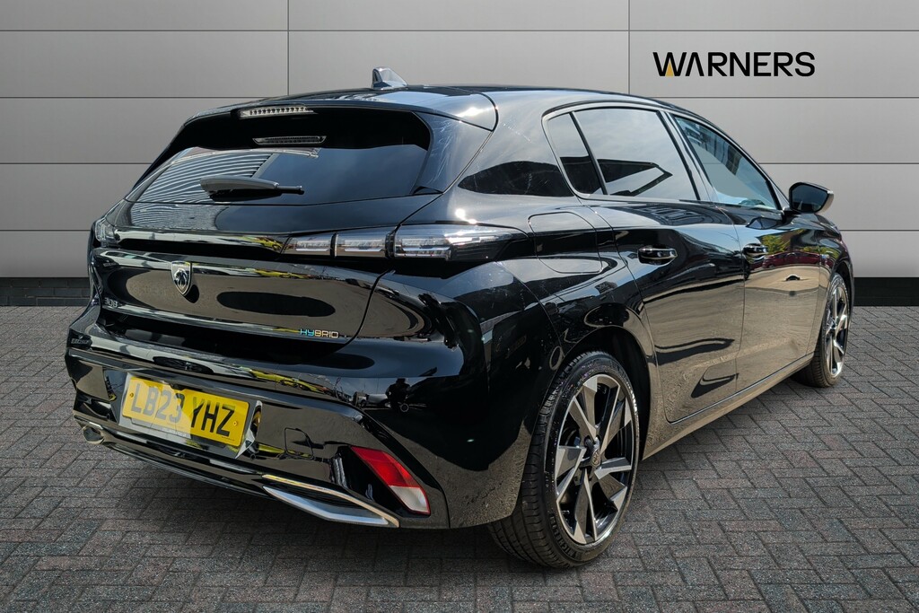 Peugeot 308 1.6 Plug-in Hybrid Allure Premium E-eat8 Black #4