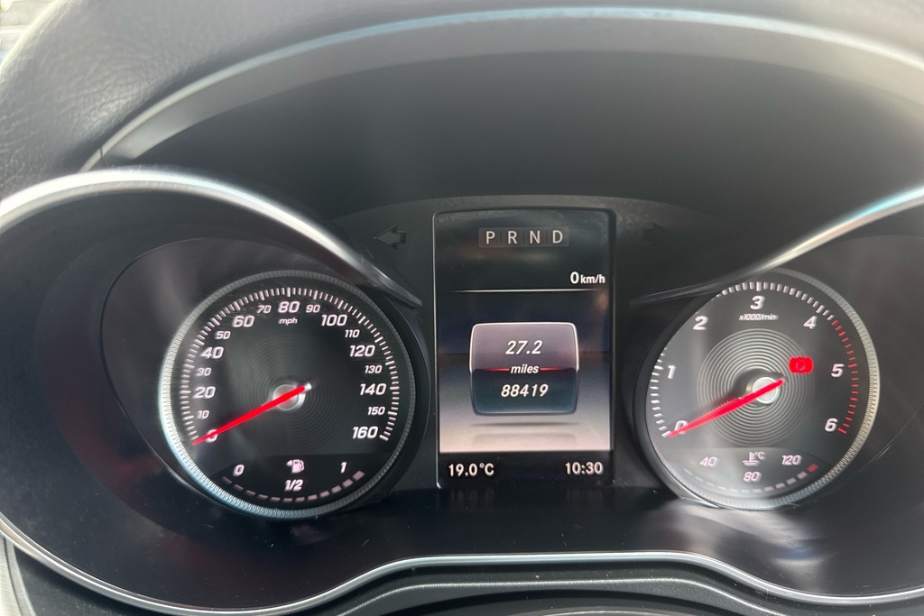 Mercedes-Benz X Class 350D V6 4Matic Power Dcab Pickup 7G-tronic Plus White #23