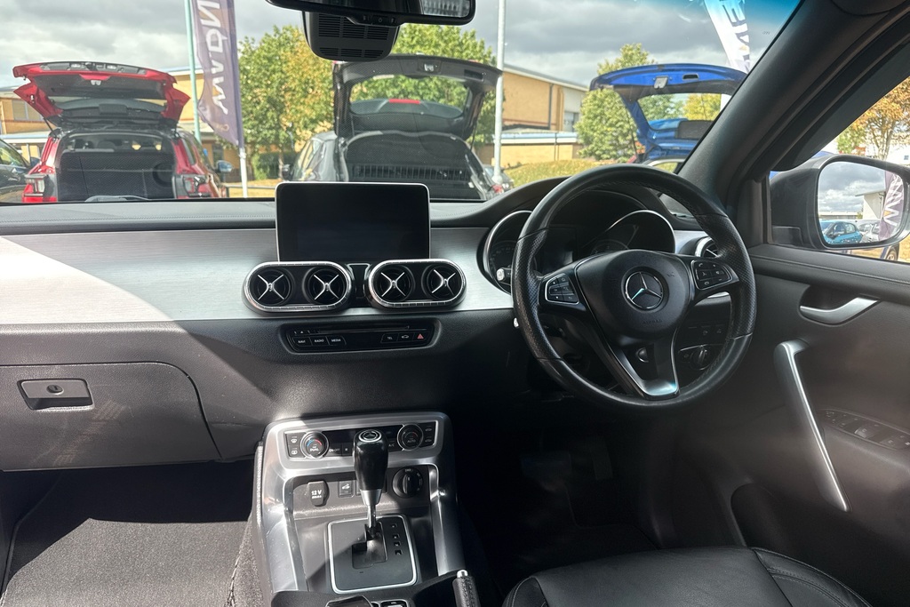 Mercedes-Benz X Class 350D V6 4Matic Power Dcab Pickup 7G-tronic Plus White #8