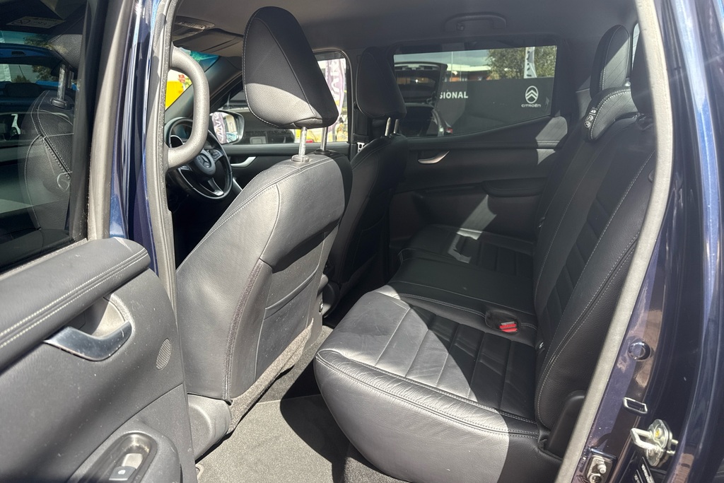 Mercedes-Benz X Class 350D V6 4Matic Power Dcab Pickup 7G-tronic Plus White #10