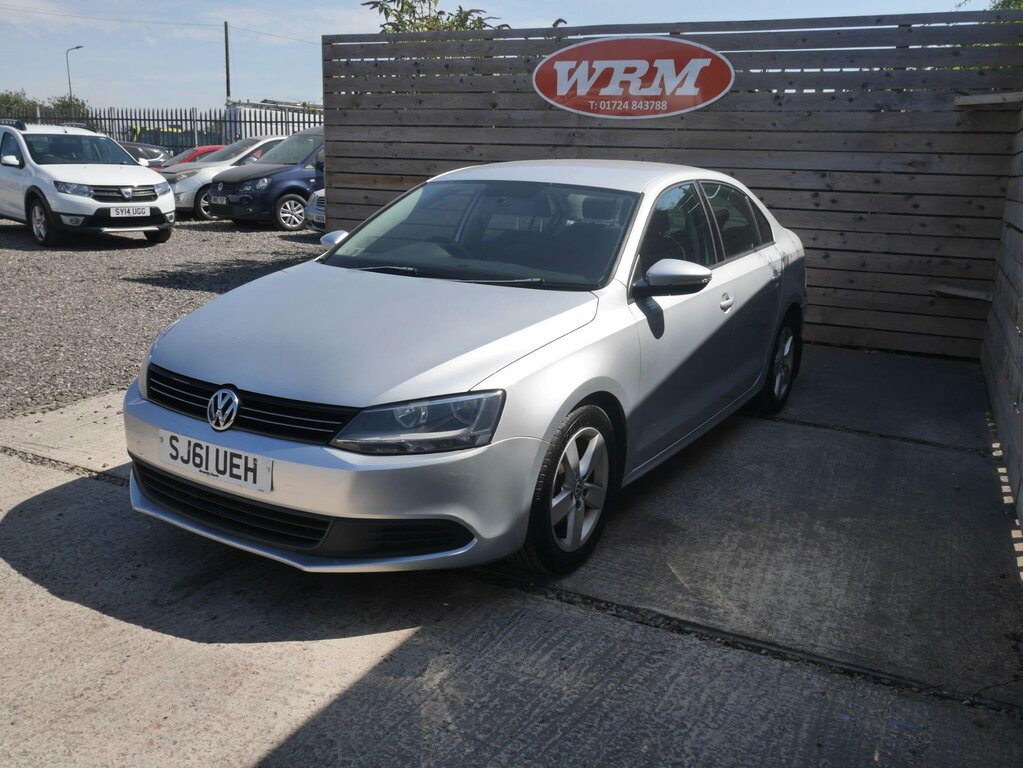 Volkswagen Jetta 2.0 Tdi Se Saloon Euro 5 140 Ps Silver #4
