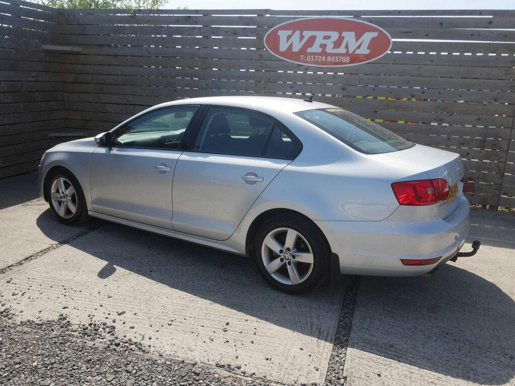 Volkswagen Jetta 2.0 Tdi Se Saloon Euro 5 140 Ps Silver #6