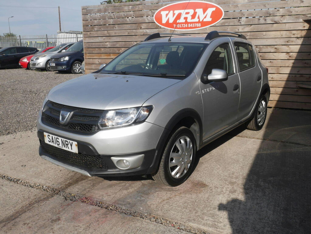 Dacia Sandero Stepway 0.9 Tce Ambiance Hatchback Euro SA16NRY Silver #4