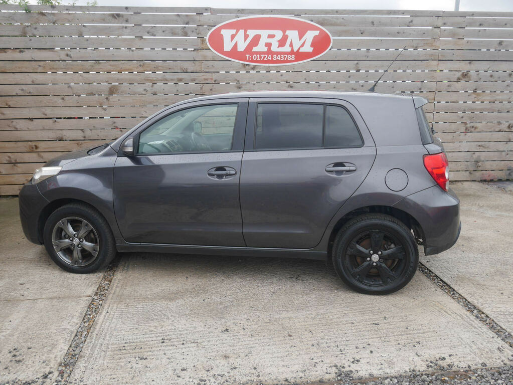 Toyota Urban Cruiser 1.4 D-4d Suv 4Wd Euro 5 90 Ps Grey #5