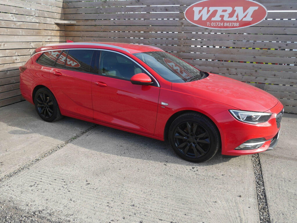 Vauxhall Insignia 2.0 Turbo D Blueinjection Sri Nav Sports Tourer Red #2