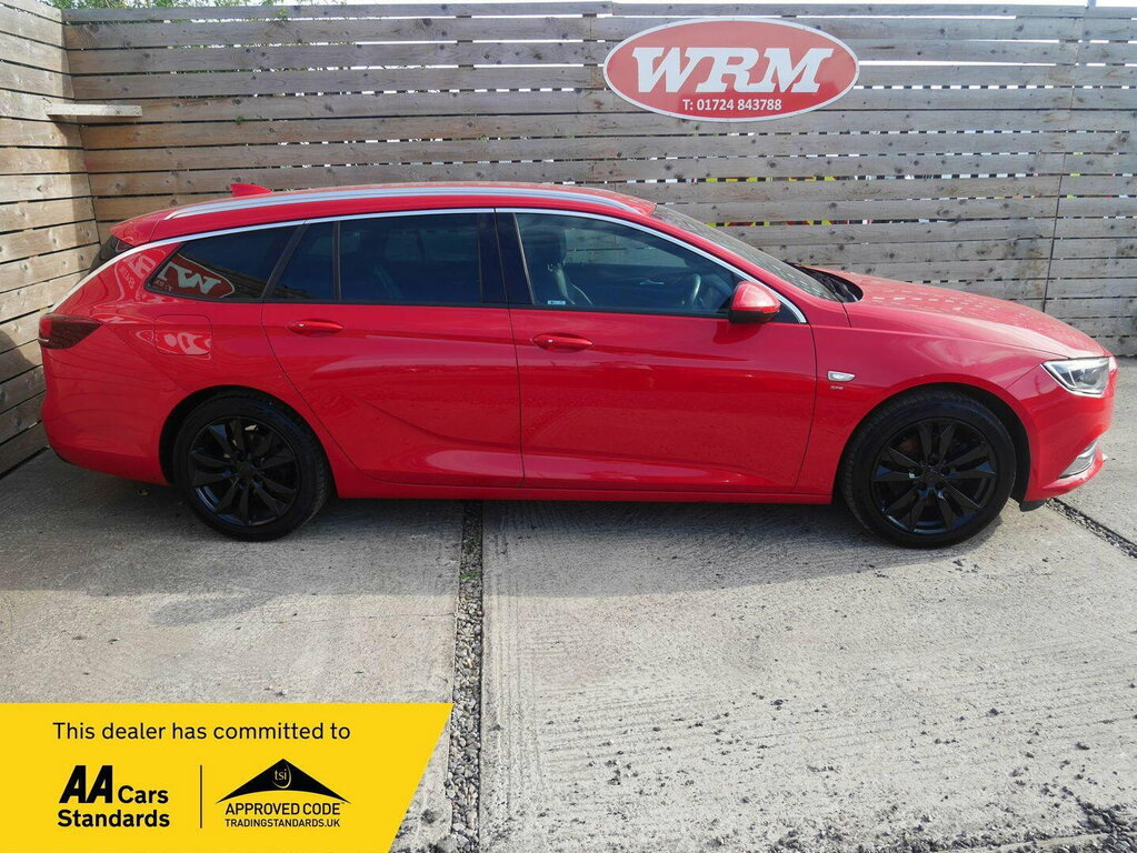 Vauxhall Insignia 2.0 Turbo D Blueinjection Sri Nav Sports Tourer Red