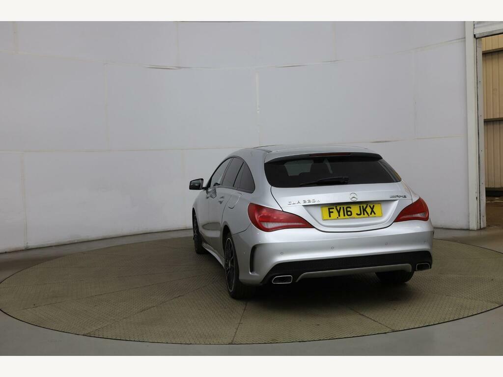 Mercedes-Benz CLA Class 1.6 Amg Line Coupe Euro 6 Ss White #4