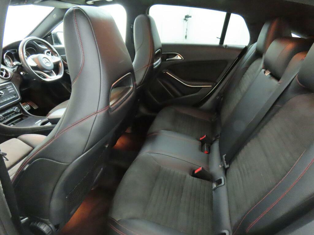 Mercedes-Benz CLA Class 1.6 Amg Line Coupe Euro 6 Ss White #10