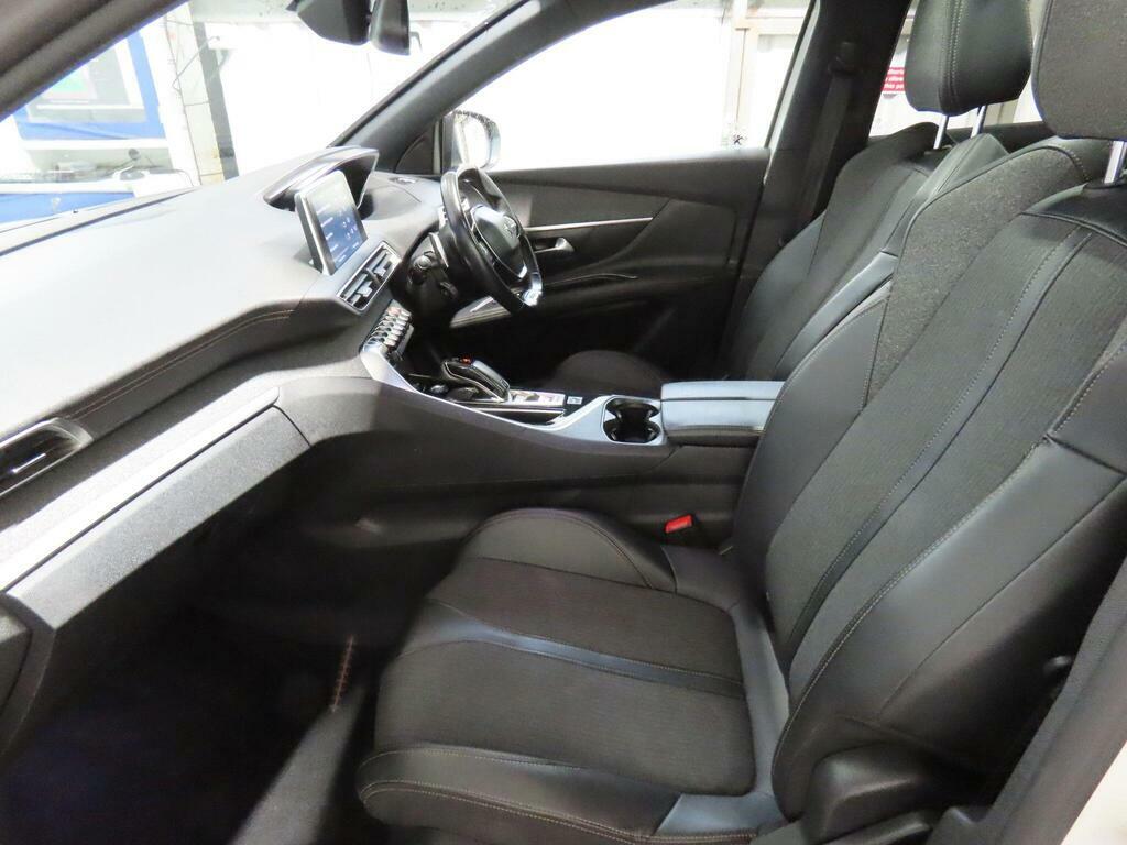 Peugeot 3008 Current 1.2 Puretech Gt Line Premium White #8