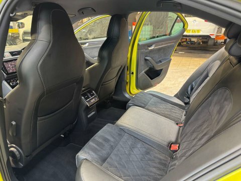 Skoda Superb 2.0 Superb Sportline CY20BWL Green #6